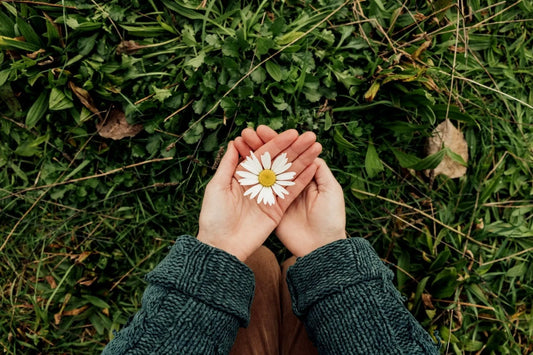 If-life-is-feeling-like-a-handful-our-innovative-natural-hand-sanitizer-is-your-perfect-little-helper. SoPure Naturally - Eco Friendly Anti Allergen Natural Cleaning Products